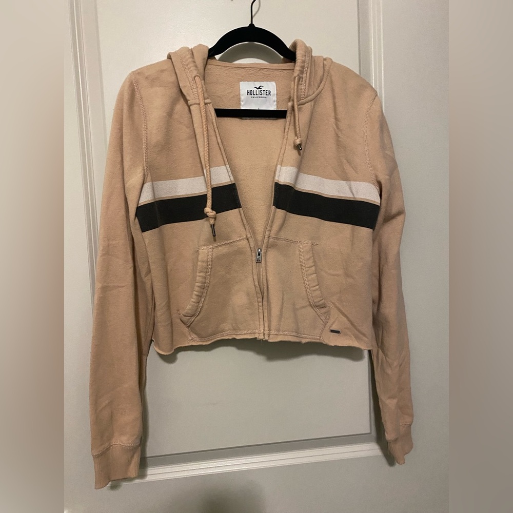 cropped zip-up